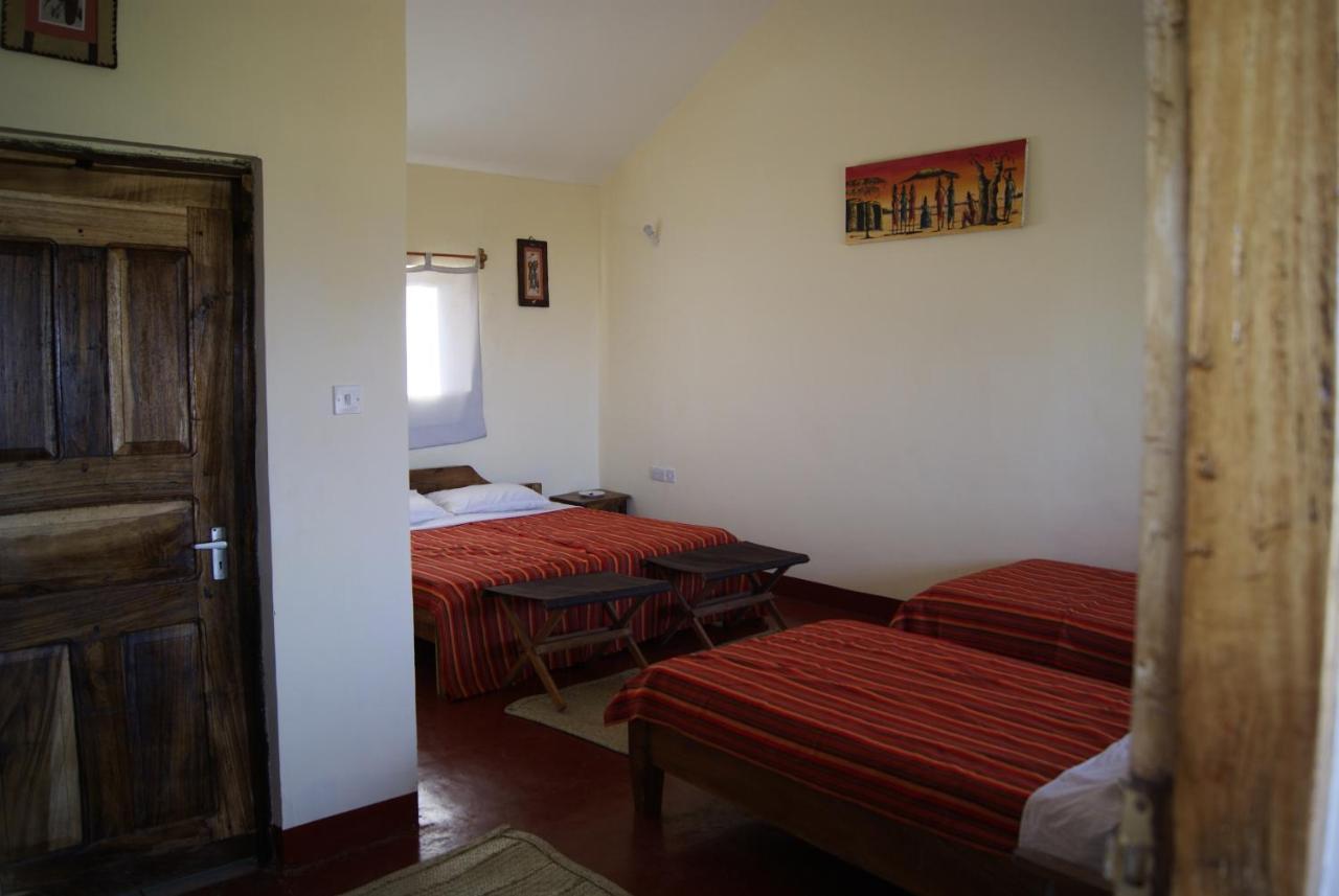 African Sunrise Lodge And Campsite 음토와음부 외부 사진