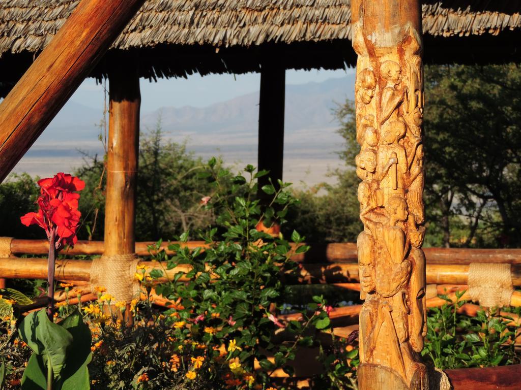 African Sunrise Lodge And Campsite 음토와음부 외부 사진