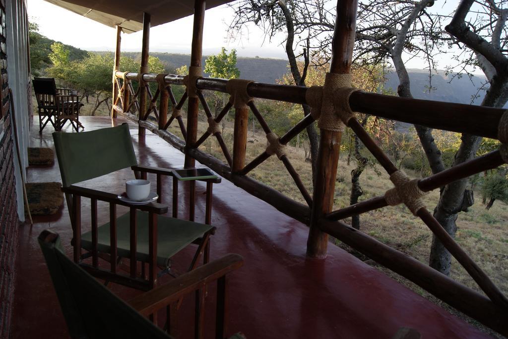 African Sunrise Lodge And Campsite 음토와음부 외부 사진